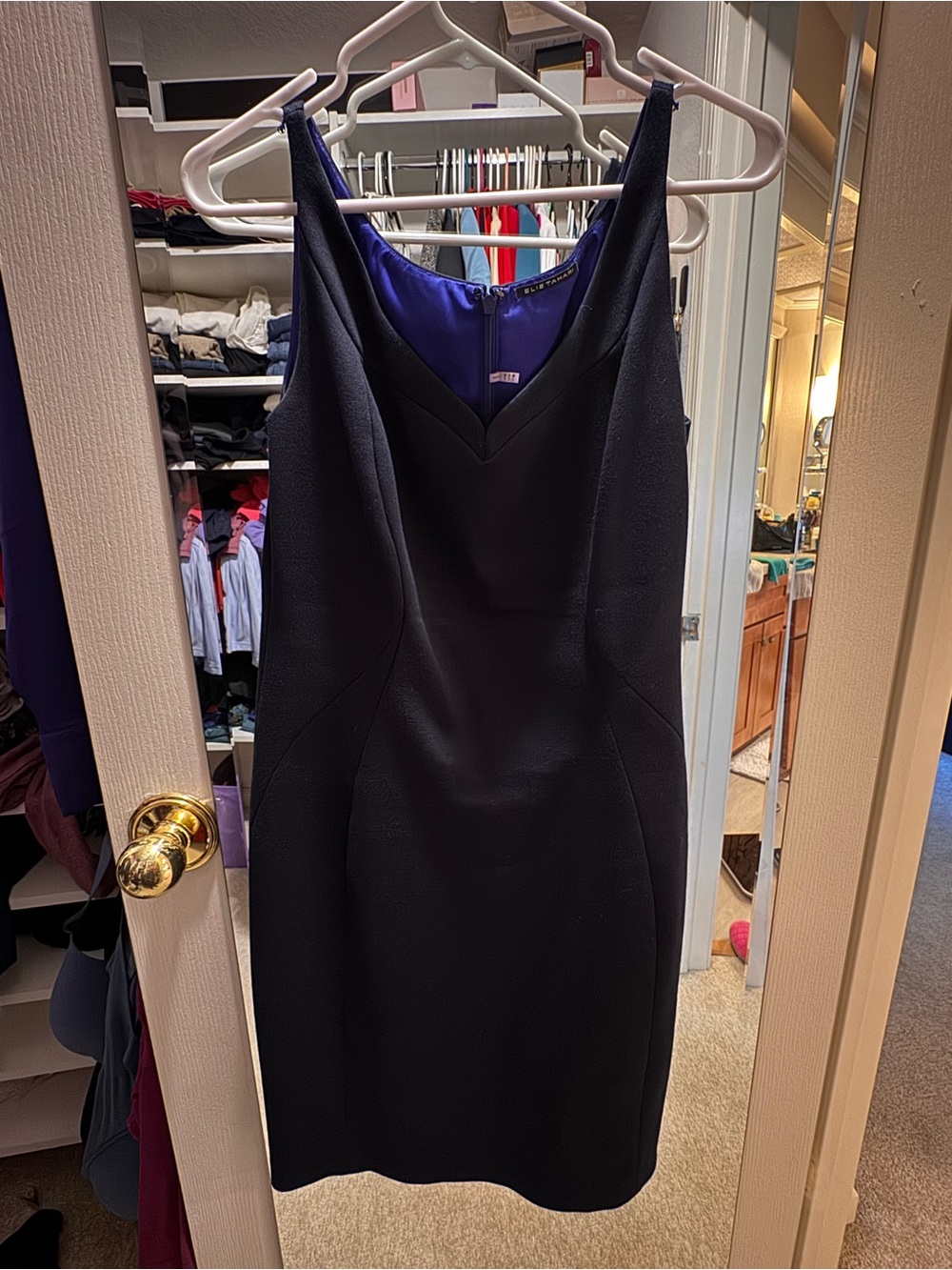 Elie Tahari Black V-Neck Sheath Mini Dress
